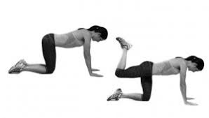 Muscler les fesses : extension de jambe