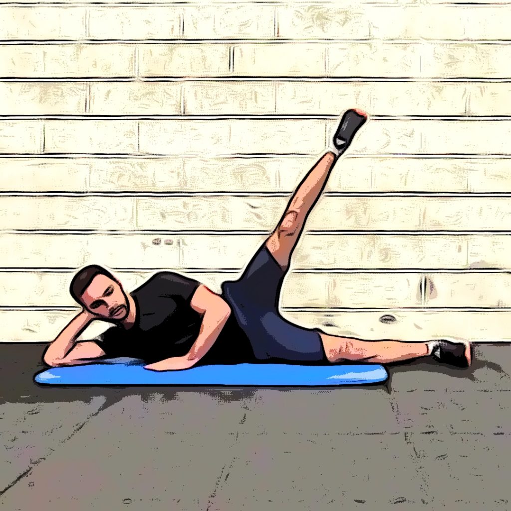 Pour finir, notre coach vous montre, sur son tapis de gym, comment faire une élévation de jambes !